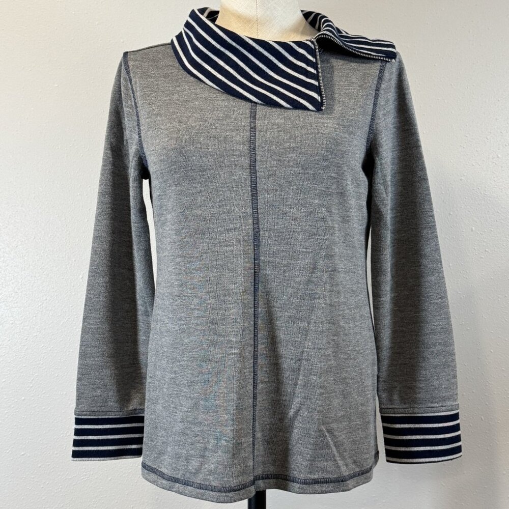 Weekend by Chico's Striped Collar Top Sz 0 (S/M) Cowl Neck Gray Blue Long Sleeve